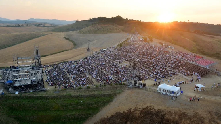 Your Ultimate Guide to Andrea Bocelli’s Teatro del Silenzio Concert